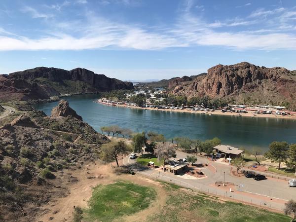 River views via the Lightning Bolt Trail